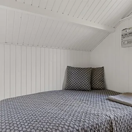Holiday home Uuno - 200m From The Sea By Interhome